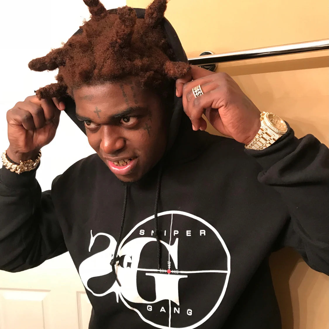 Hoodie: Sniper Gang Logo (Deluxe - Black)